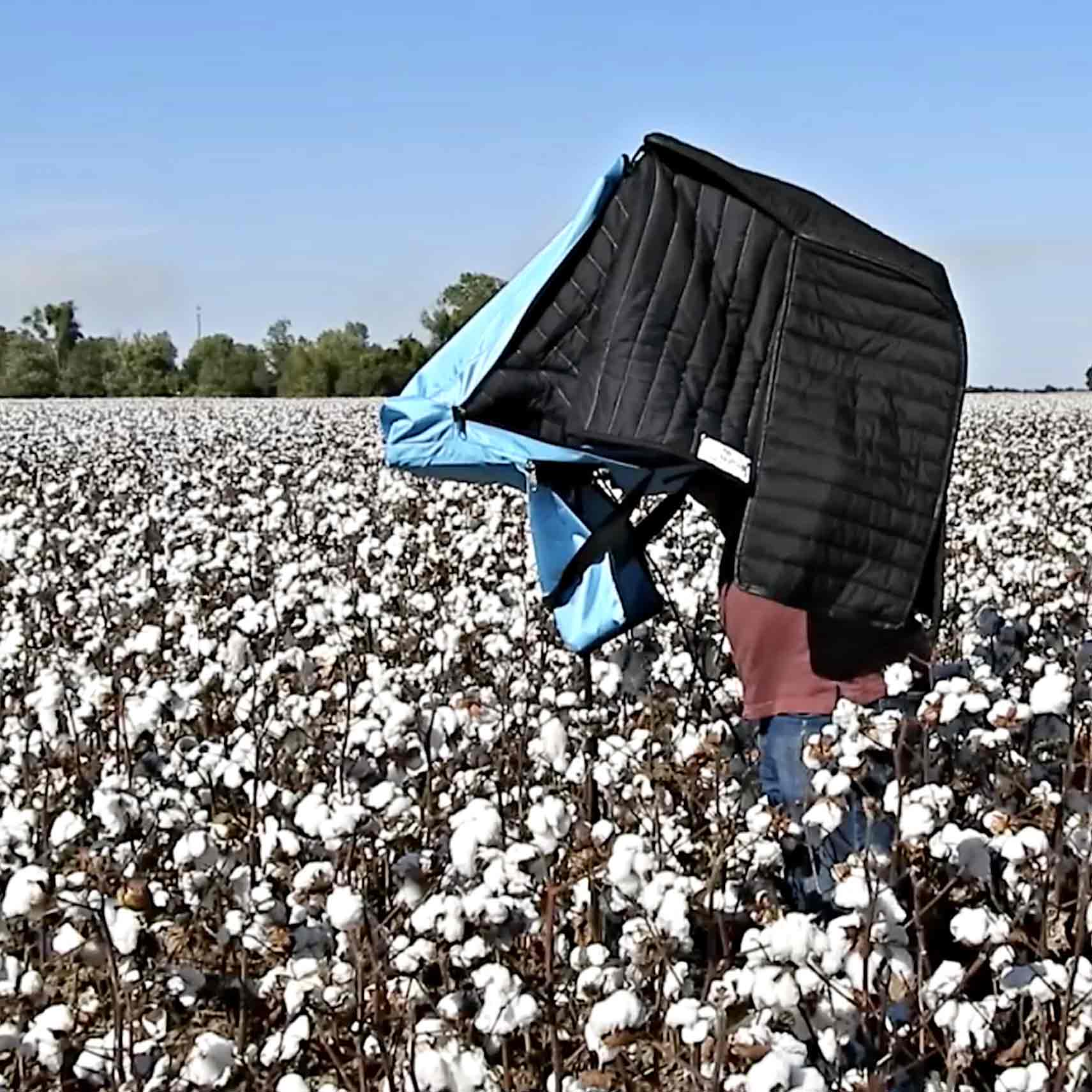 PORTABLE VOCAL BOOTH IN COTTON FIELD