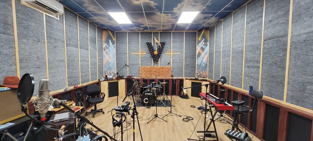 recording studio-live room